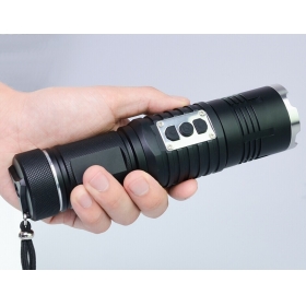 TrustFire 550LM 4 Mode CREE XM-L L2 LED Power Zoomable Zoom Z7 Flashlight Torch