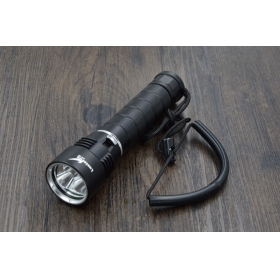 LusteFire DV-08 3 x CREE XM-L2 5000 Lumens LED Diving Flashlight Underwater Up to 200m