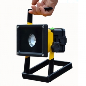 F02 1PC 30W Portable Rechargeable LED Flood light Spot Work Light XML L2 3mode power bank function outdoor lamp