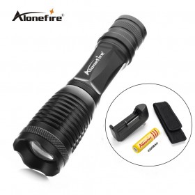 E007 CREE XM-L T6 2000Lumens cree led Torch Zoomable cree LED Flashlight Torch light+18650 battery+charger+torhc Holster